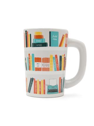 Bookshelf mug