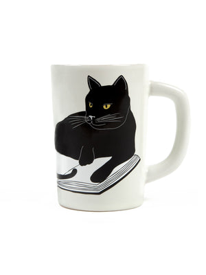 Bookstore cats mug